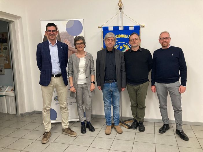 Sordità e identità, in Trentino l'inclusione si impara (anche) in ladino, cimbro e mocheno Sordità e identità, in Trentino l'inclusione si impara (anche) in ladino, cimbro e mocheno