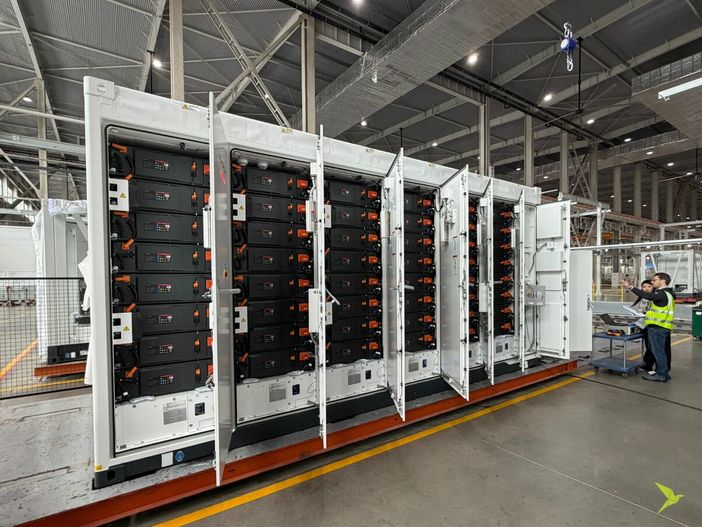 Accumulo industriale, passo avanti per Renovis: test superati in Cina per un sistema BESS da 40 MWh Accumulo industriale, passo avanti per Renovis: test superati in Cina per un sistema BESS da 40 MWh