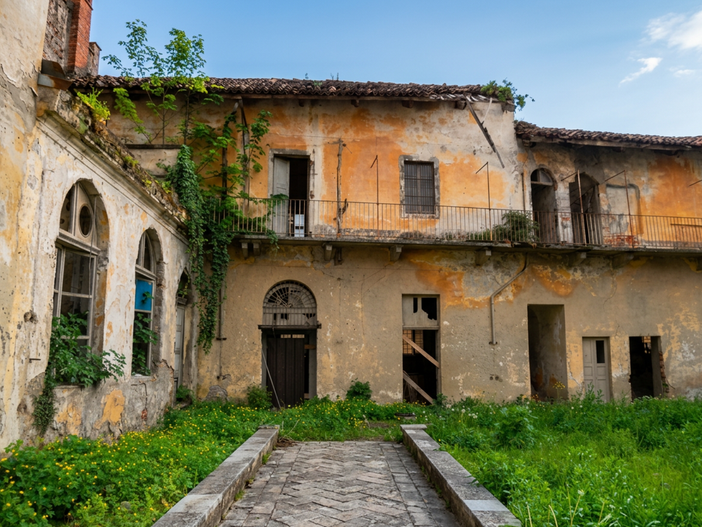 Savigliano, l'ex convento di Santa Monica rinasce come residenza universitaria: 57 posti letto per studenti Savigliano, l'ex convento di Santa Monica rinasce come residenza universitaria: 57 posti letto per studenti
