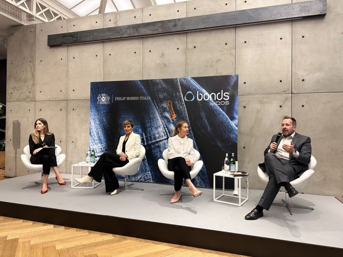 Sigarette “oggetti da museo” entro il 2035, Philip Morris lancia Bonds by Iqos Sigarette “oggetti da museo” entro il 2035, Philip Morris lancia Bonds by Iqos