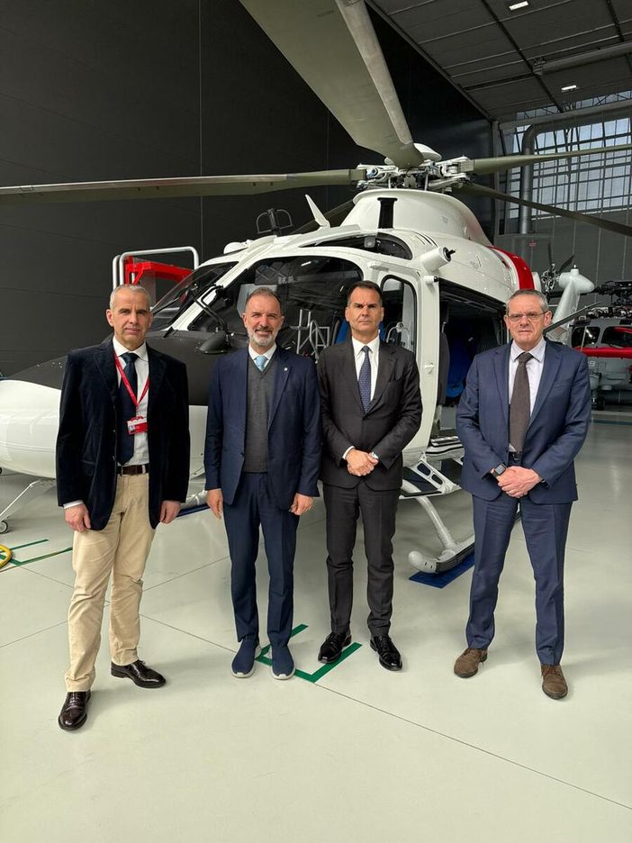 Bitonci in visita a Leonardo a Tessera: "Qui competenze strategiche per il Veneto e per il Paese"