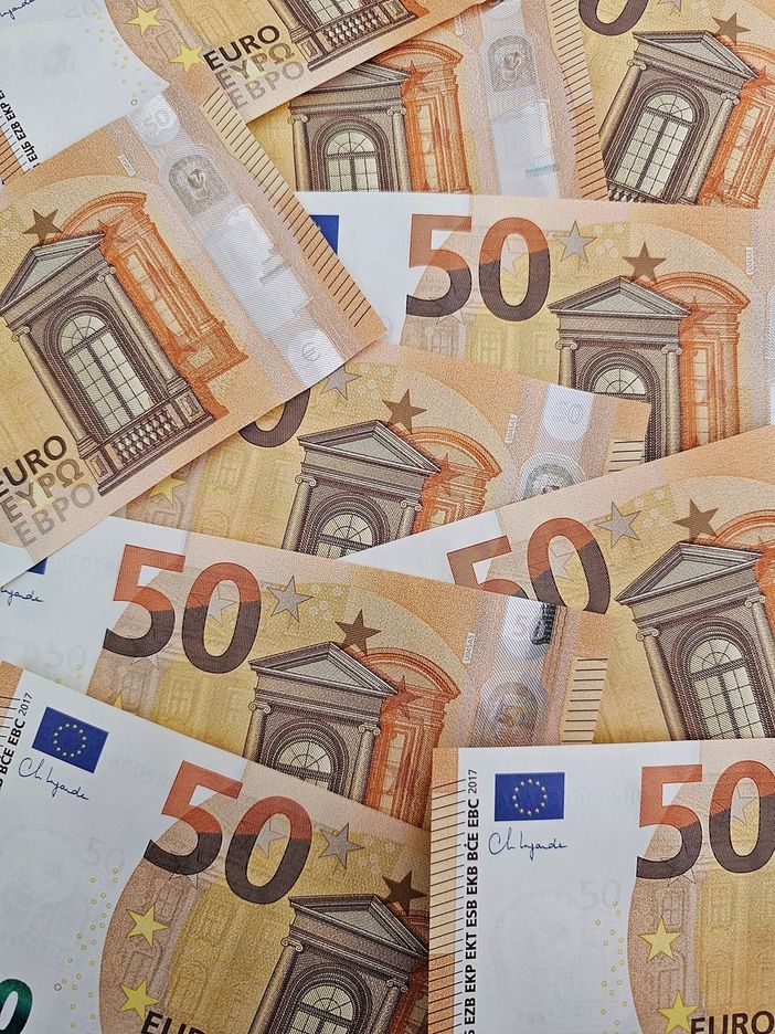 Iran: Confesercenti-CER, se tregua regge possibile recuperare +6,6 miliardi di Pil e +4,6 miliardi di consumi entro la fine del 2027 Iran: Confesercenti-CER, se tregua regge possibile recuperare +6,6 miliardi di Pil e +4,6 miliardi di consumi entro la fine del 2027