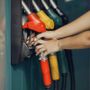 Benzina, il governo proroga gli sconti ma taglia il diesel Benzina, il governo proroga gli sconti ma taglia il diesel