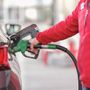 Carburanti: Federnoleggio Confesercenti, “Taglio accise insufficiente per NCC, per impresa media aggravi di oltre 3mila euro al mese”