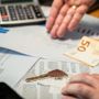 Il volto nuovo del sovraindebitamento: in Italia il 58,7% degli «over indebitati» ha un lavoro fisso Il volto nuovo del sovraindebitamento: in Italia il 58,7% degli «over indebitati» ha un lavoro fisso