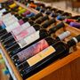 Vino italiano negli Stati Uniti, export in calo del 14%: fatturare in euro non basta a proteggersi dal cambio