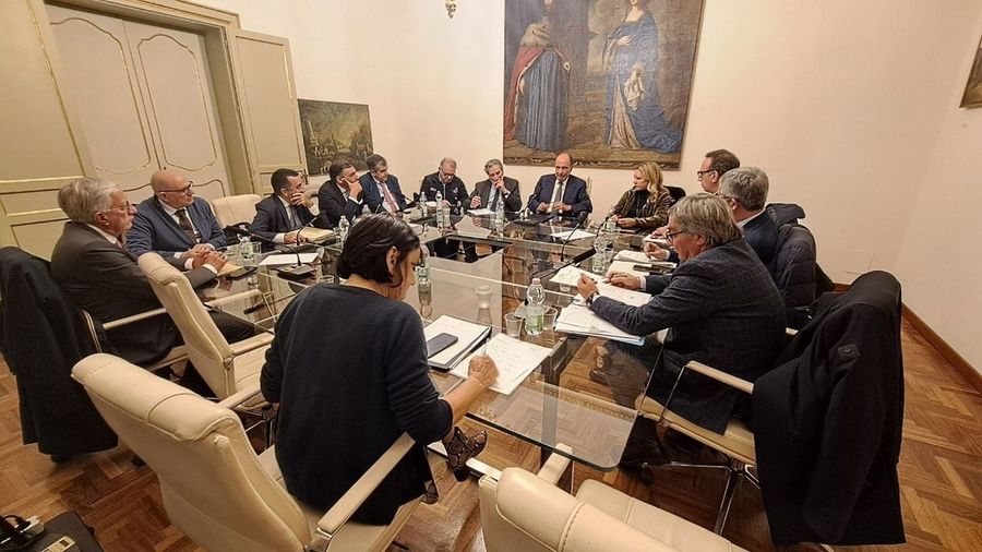 Sicilia, cabina di regia a lavoro per l'emergenza maltempo: priorità ai ristori alle aziende
