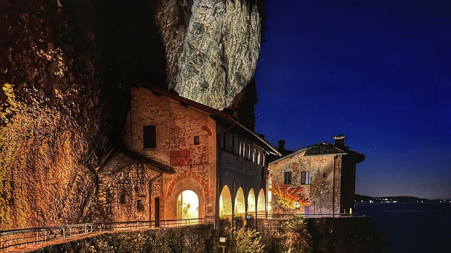 Musica e spiritualità all'Eremo di Santa Caterina: cinque concerti tra Medioevo e Bach sul Lago Maggiore Musica e spiritualità all'Eremo di Santa Caterina: cinque concerti tra Medioevo e Bach sul Lago Maggiore