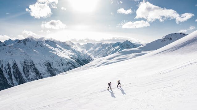 Confcommercio: montagna - vacanze per 8,3 milioni di italiani nei primi 3 mesi del 2024