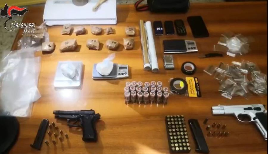 Sgominata in Puglia banda dedita a estorsione e traffico di droga