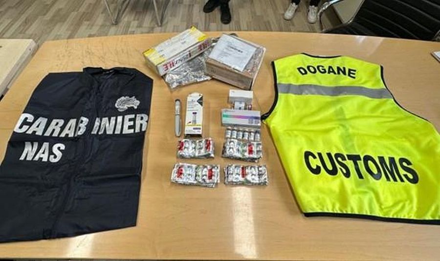 Farmaci falsi e siti web illegali, maxi blitz mondiale Farmaci falsi e siti web illegali, maxi blitz mondiale