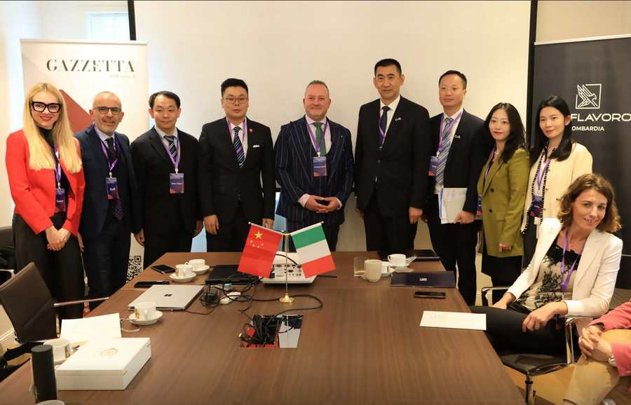 Italia e Cina rafforzano i legami economici: successo per la Conferenza di Cooperazione Milano-Shenzhen Italia e Cina rafforzano i legami economici: successo per la Conferenza di Cooperazione Milano-Shenzhen