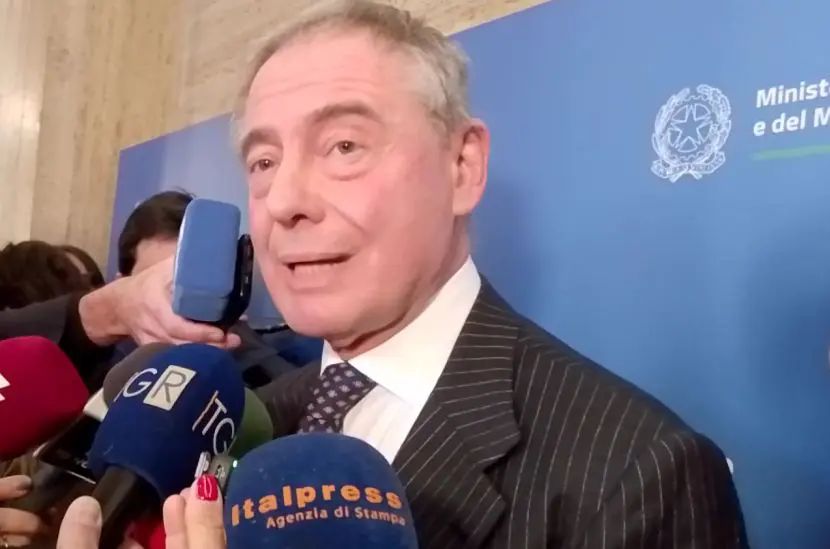 Urso “Per rilancio dell’industria europea serve uno shock di riforme” Urso “Per rilancio dell’industria europea serve uno shock di riforme”