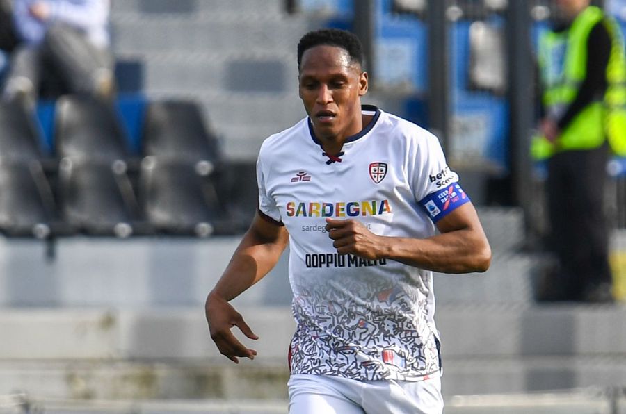 Il Cagliari batte 2-1 il Torino e conquista la salvezza Il Cagliari batte 2-1 il Torino e conquista la salvezza