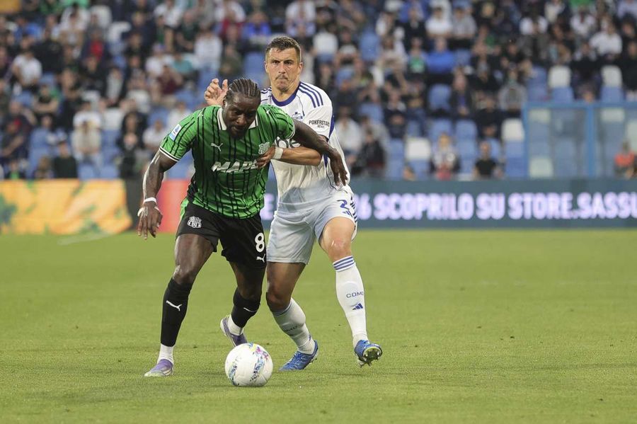 Volpato e Nzola condannano il Como, Sassuolo vince 2-1 Volpato e Nzola condannano il Como, Sassuolo vince 2-1