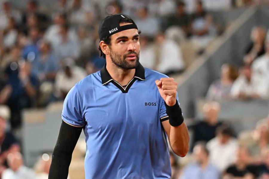 Berrettini piega Comesana al quinto e accede agli ottavi del Roland Garros Berrettini piega Comesana al quinto e accede agli ottavi del Roland Garros
