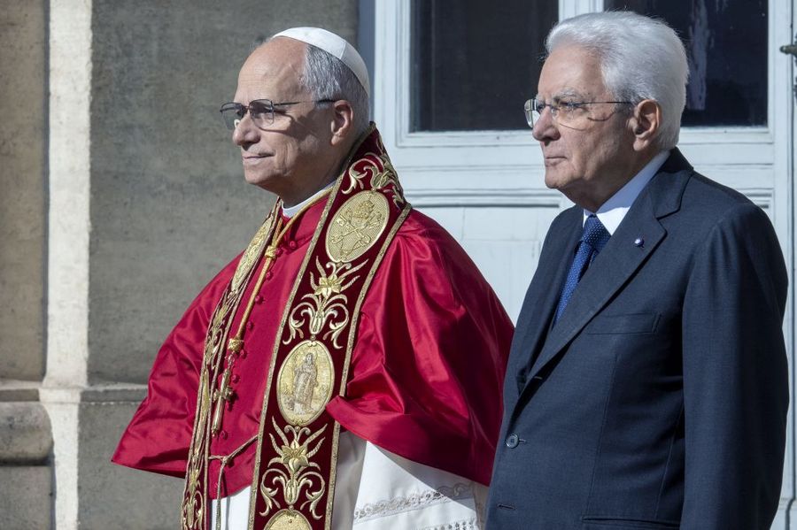 Mattarella al Papa “Suo viaggio in Spagna sarà foriero di fiducia e speranza” Mattarella al Papa “Suo viaggio in Spagna sarà foriero di fiducia e speranza”