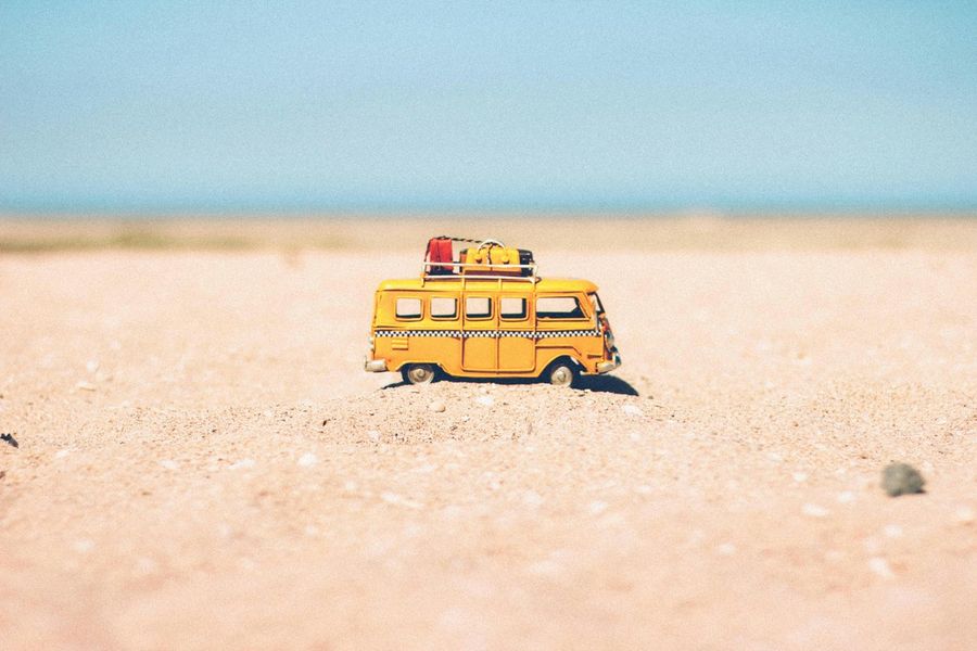 Vacanza all’italiana 2025, un giro d’affari di 35 miliardi di euro. Saranno invece 8,4 milioni coloro che vi rinunceranno, di cui il 69% per ragioni economiche
