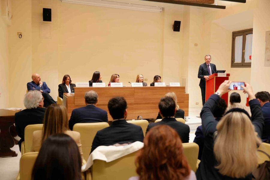 PMI guidate da donne, al Senato il modello Dominae: «L’internazionalizzazione passa dalle relazioni» PMI guidate da donne, al Senato il modello Dominae: «L’internazionalizzazione passa dalle relazioni»