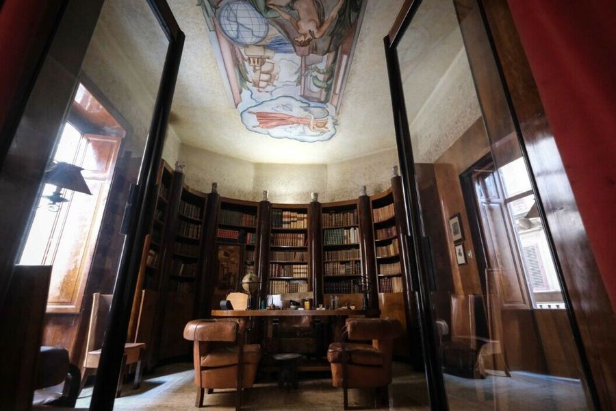 Palermo svela il suo gioiello Art Déco: apre per la prima volta al pubblico Casa Savona Palermo svela il suo gioiello Art Déco: apre per la prima volta al pubblico Casa Savona