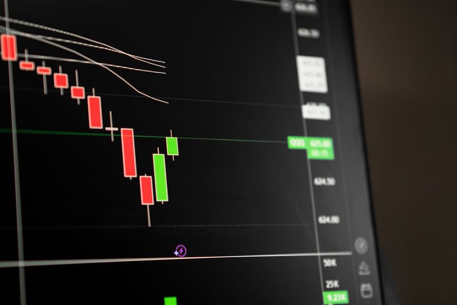 Insider Trading: cos’è e quali posizioni di potere potrebbero approfittarne Insider Trading: cos’è e quali posizioni di potere potrebbero approfittarne