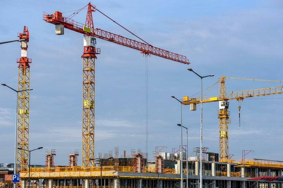 L’estate dei cantieri remoti: quando l’intelligenza artificiale sostituisce la presenza fisica L’estate dei cantieri remoti: quando l’intelligenza artificiale sostituisce la presenza fisica