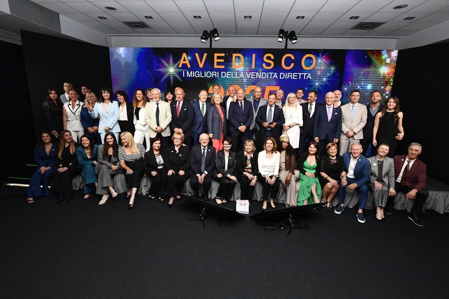 Premio Nazionale AVEDISCO, a Bologna la 30ª edizione celebra il valore della Vendita Diretta Premio Nazionale AVEDISCO, a Bologna la 30ª edizione celebra il valore della Vendita Diretta