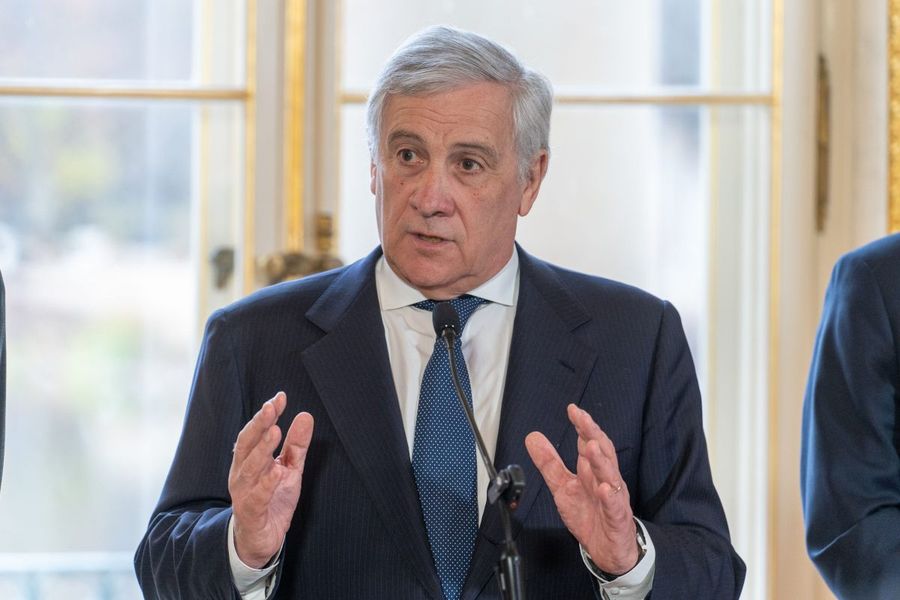 Medio Oriente, Tajani “sostegno a iniziative di pace dei Paesi arabi”