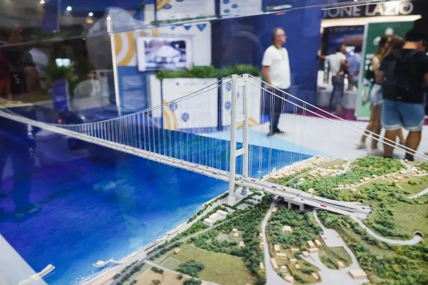 Approvato il progetto definitivo del ponte sullo Stretto Approvato il progetto definitivo del ponte sullo Stretto