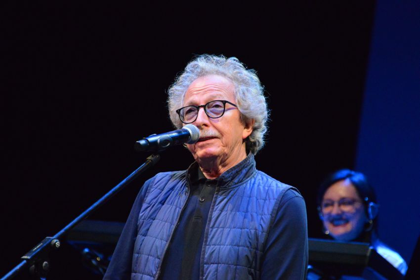 Fabio Concato annuncia di avere un tumore e annulla i concerti Fabio Concato annuncia di avere un tumore e annulla i concerti