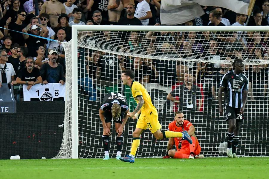 Pulisic trascina il Milan a Udine, i rossoneri vincono 3-0 Pulisic trascina il Milan a Udine, i rossoneri vincono 3-0
