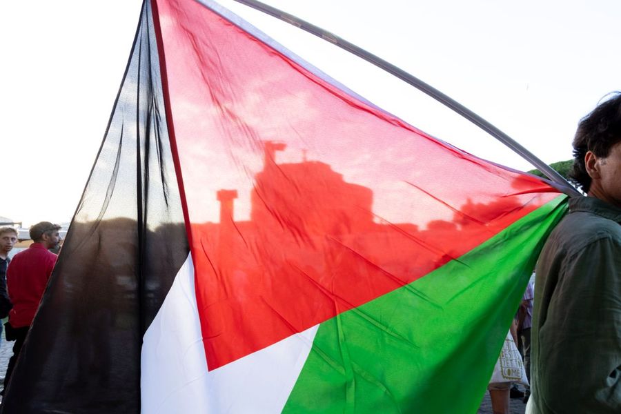 Regno Unito, Canada e Australia riconoscono lo Stato palestinese Regno Unito, Canada e Australia riconoscono lo Stato palestinese