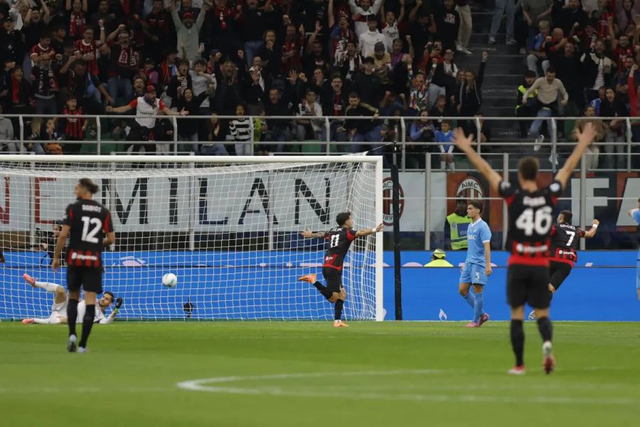 Il big match va al Milan, Napoli sconfitto 2-1