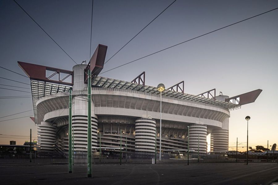 Dal consiglio comunale l’ok per la vendita di San Siro ai club Dal consiglio comunale l’ok per la vendita di San Siro ai club