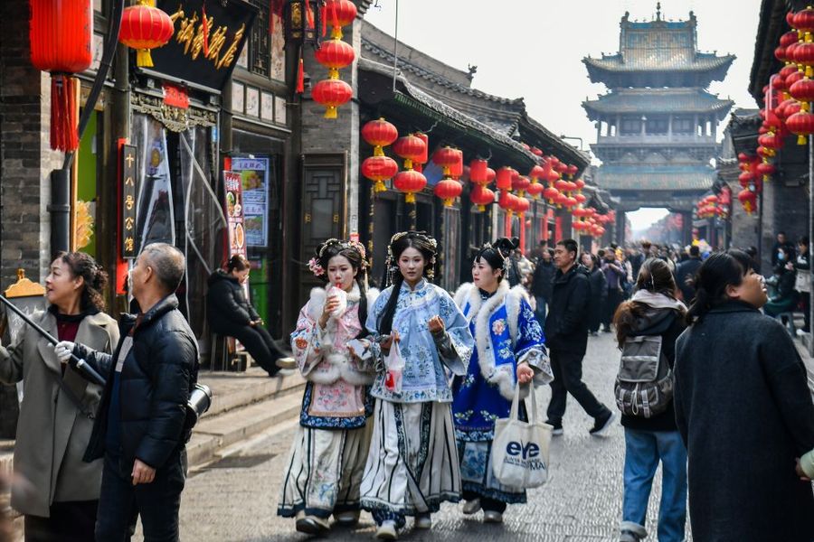 Cina, in corso le celebrazioni per il Festival delle lanterne Cina, in corso le celebrazioni per il Festival delle lanterne