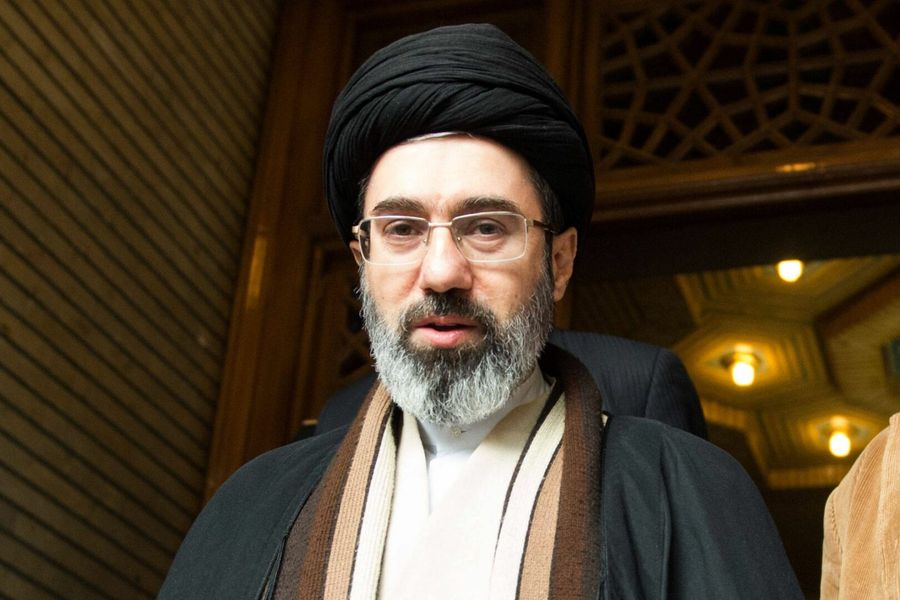 Iran, Mojtaba Khamenei ferito durante la guerra ma sta bene Iran, Mojtaba Khamenei ferito durante la guerra ma sta bene