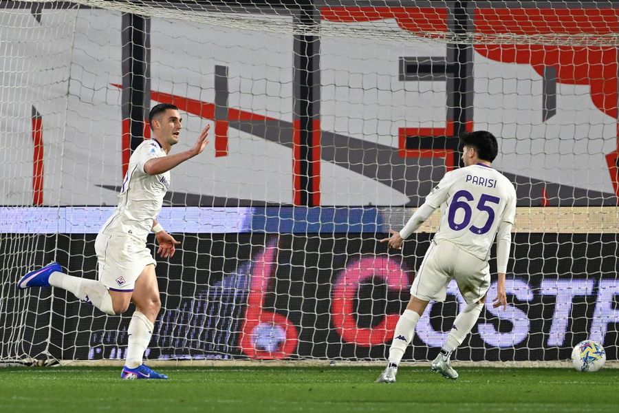 Lo scontro salvezza va alla Fiorentina, notte fonda per la Cremonese Lo scontro salvezza va alla Fiorentina, notte fonda per la Cremonese