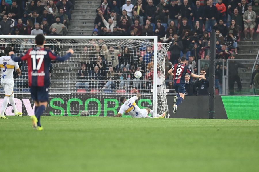 Freuler e Orsolini piegano il Lecce, il Bologna vince 2-0 al Dall’Ara Freuler e Orsolini piegano il Lecce, il Bologna vince 2-0 al Dall’Ara