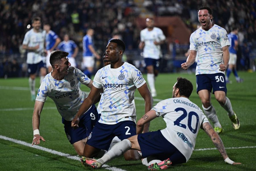 Da 2-0 a 3-4, l’Inter vince a Como in rimonta e vola a +9 sul Napoli Da 2-0 a 3-4, l’Inter vince a Como in rimonta e vola a +9 sul Napoli