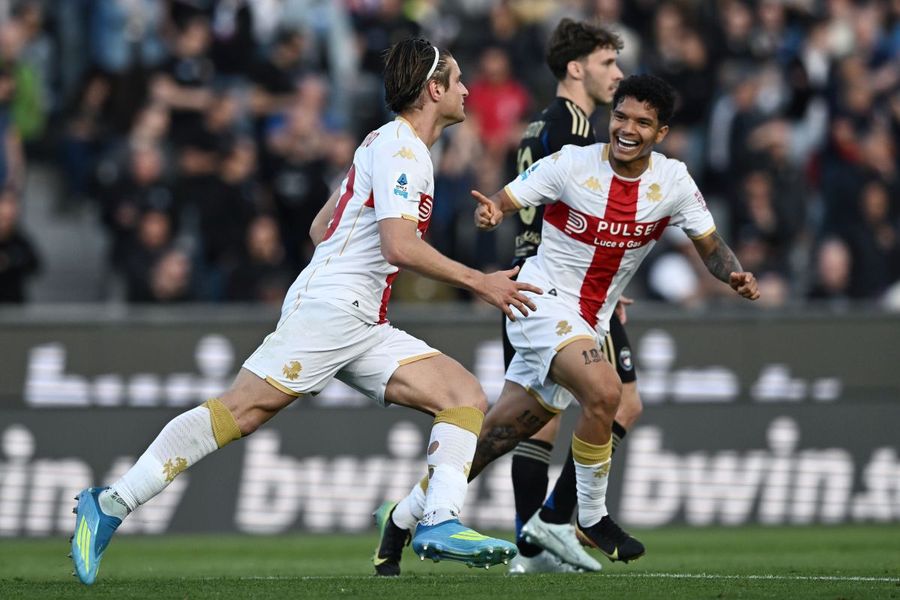 Il Genoa vince in rimonta 2-1 a Pisa e vede la salvezza Il Genoa vince in rimonta 2-1 a Pisa e vede la salvezza