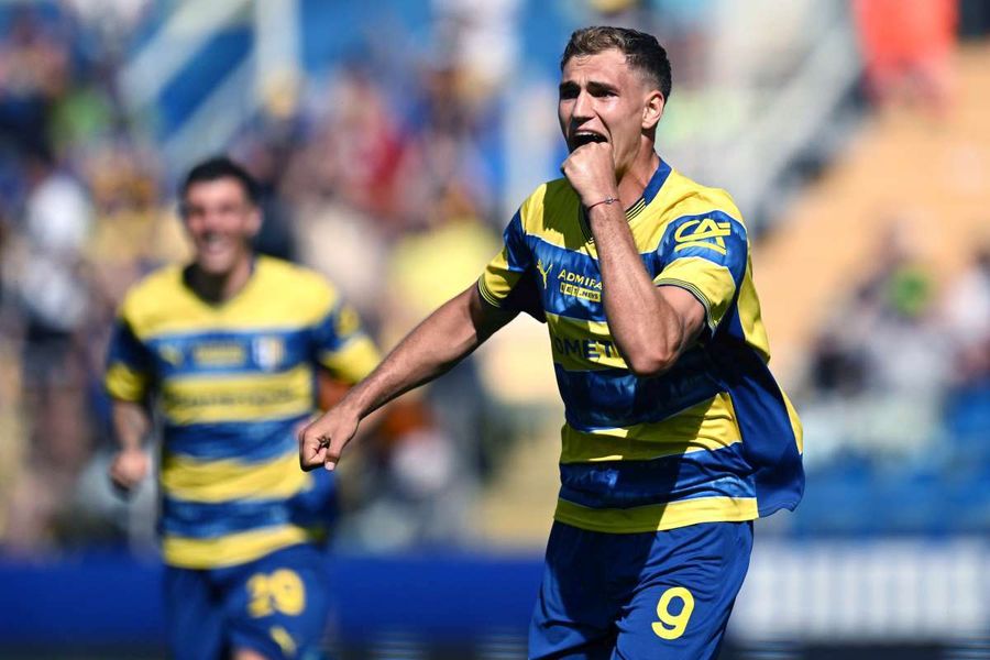 Pellegrino decide il derby emiliano, Parma batte Sassuolo 1-0 Pellegrino decide il derby emiliano, Parma batte Sassuolo 1-0