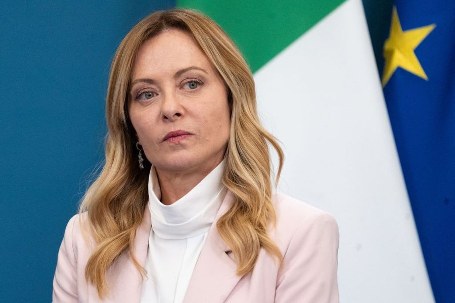 Meloni “Patentino antifascista per partecipare a fiera editoria è censura” Meloni “Patentino antifascista per partecipare a fiera editoria è censura”
