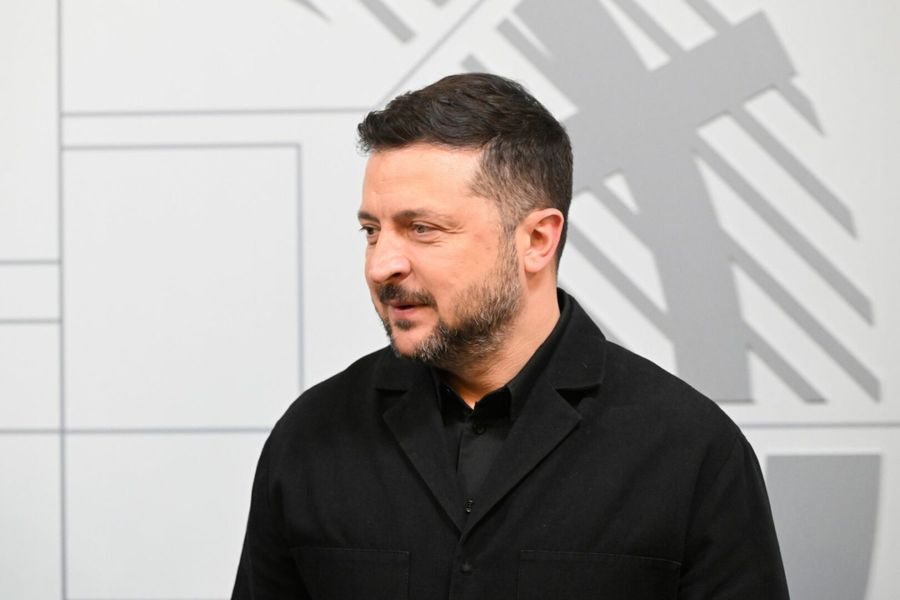 Zelensky “Sentito Trump per auguri, abbiamo discusso di pace” Zelensky “Sentito Trump per auguri, abbiamo discusso di pace”