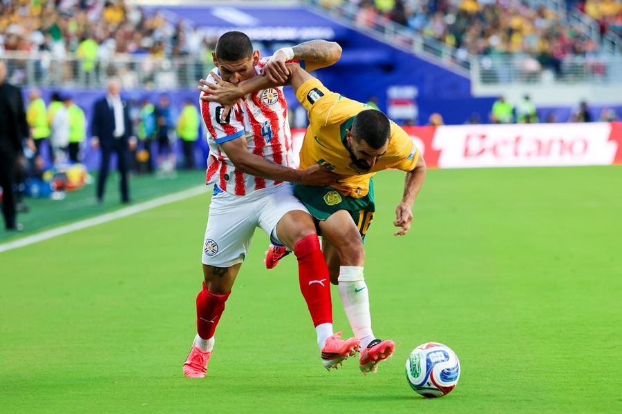 Australia ai sedicesimi, Paraguay quasi: lo 0-0 accontenta tutti Australia ai sedicesimi, Paraguay quasi: lo 0-0 accontenta tutti