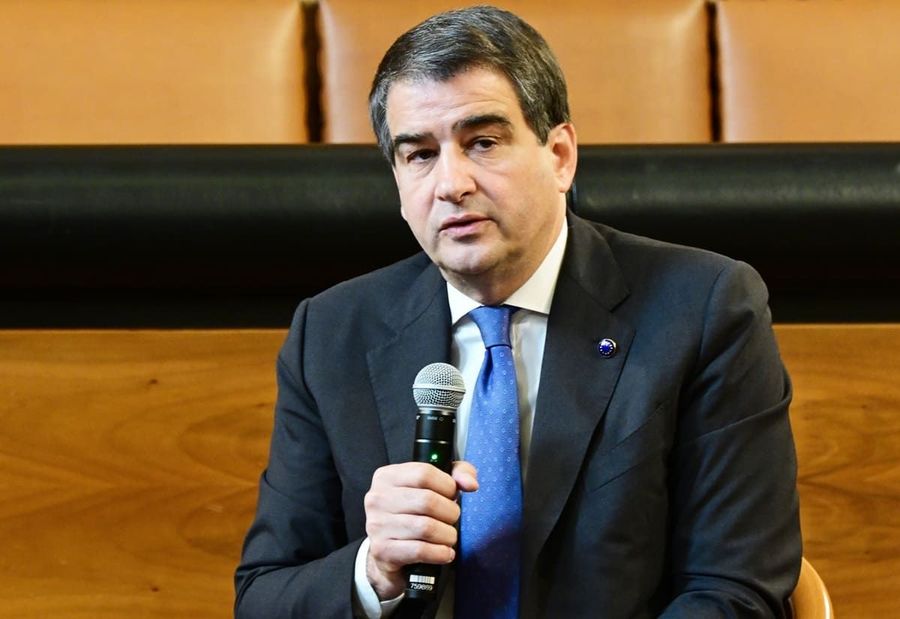 Fitto a Stati membri Ue “Usare fondi di coesione per spese energia” Fitto a Stati membri Ue “Usare fondi di coesione per spese energia”