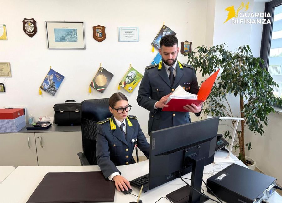 Scoperta maxi evasione da 30 milioni con il bagarinaggio online Scoperta maxi evasione da 30 milioni con il bagarinaggio online