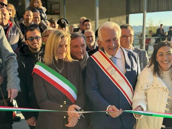 Giuncarico inaugura il nuovo impianto multifunzionale: “Un investimento per sport, comunità e territorio”