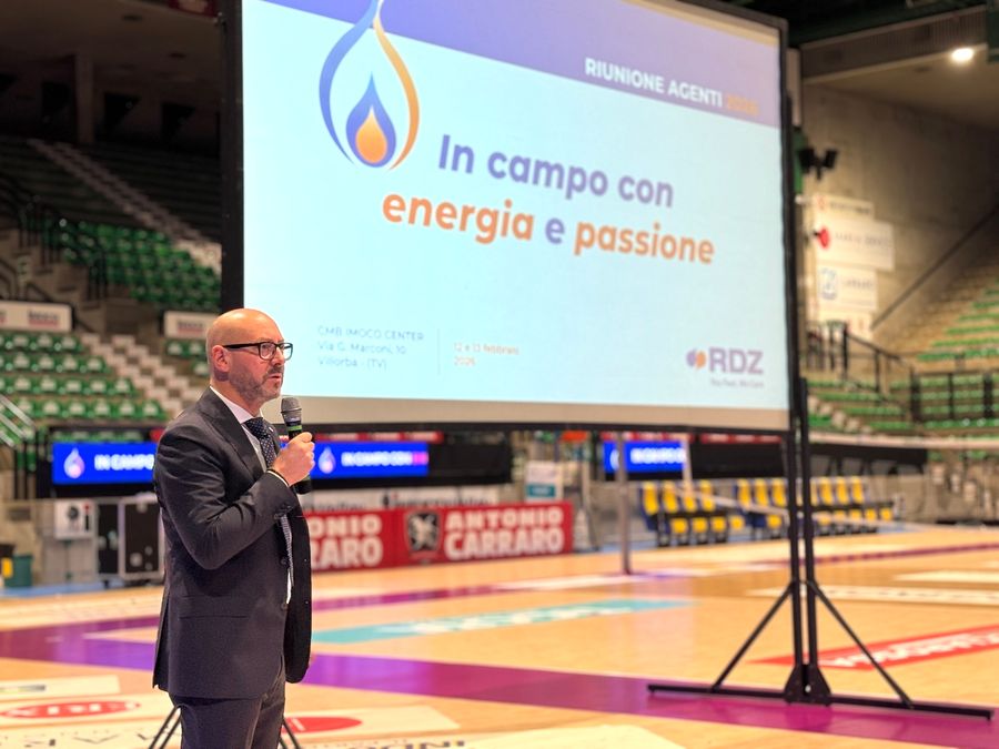 RDZ scende in campo. Team building e sponsorizzazioni per consolidare competenze e relazioni RDZ scende in campo. Team building e sponsorizzazioni per consolidare competenze e relazioni