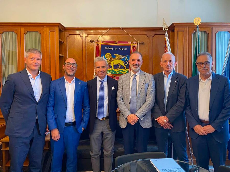 Veneto, nuovo patto per le imprese: garanzie e credito al centro dell'incontro tra Regione, CNA e Finergis Veneto, nuovo patto per le imprese: garanzie e credito al centro dell'incontro tra Regione, CNA e Finergis