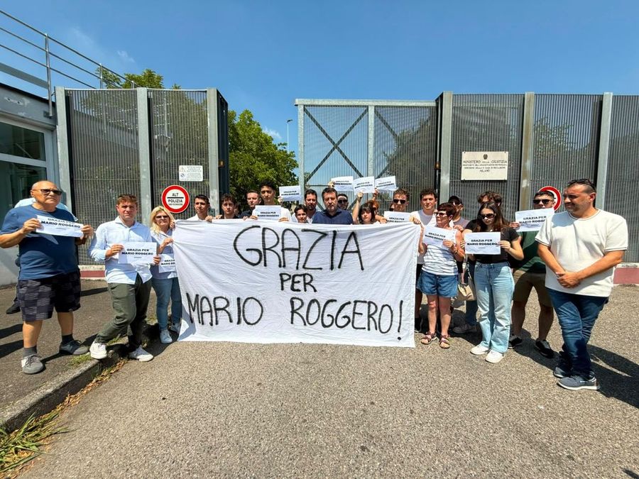 Salvini incontra Roggero in carcere “Sarei orgoglioso di poterlo candidare” Salvini incontra Roggero in carcere “Sarei orgoglioso di poterlo candidare”